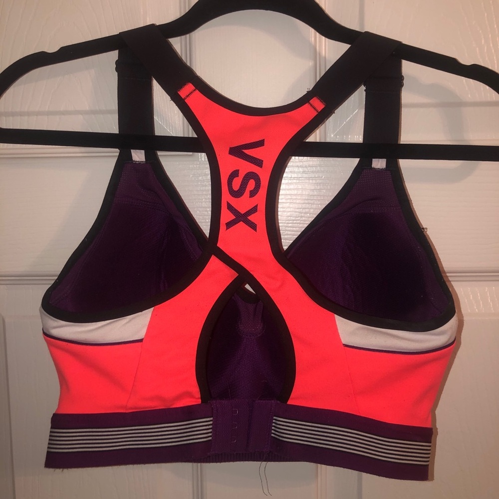 VSX sports bra